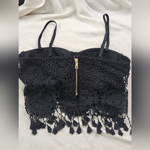 Lace Spaghetti Straps Golden Zipper Top - Picture 6 of 6